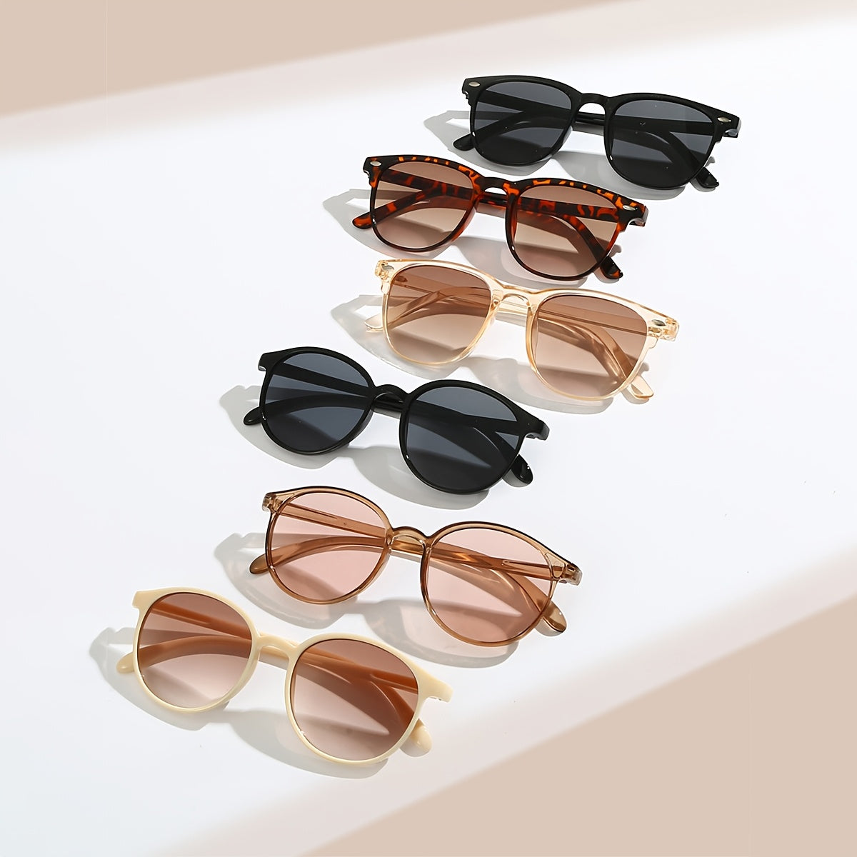 Style8co 6 adet Kadın Oval Çerçeve Çok Renkli Klasik Renk Serisi Trendy Minimalist Foto Parti Gözlüğü